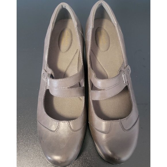 Clarks Emslie Lulin Womens Size 10 M Brown Leather Pump Mary Jane Heels Shoes - Picture 8 of 10